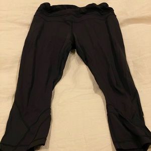 Lululemon cropped leggings, ankle length, athletic